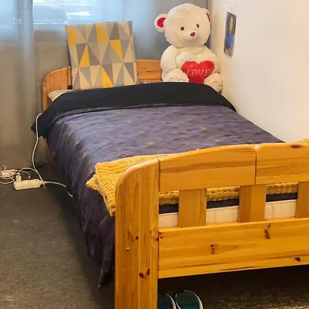 One Bedroom And A Living In A 2bedroom Apartament Lejlighed *